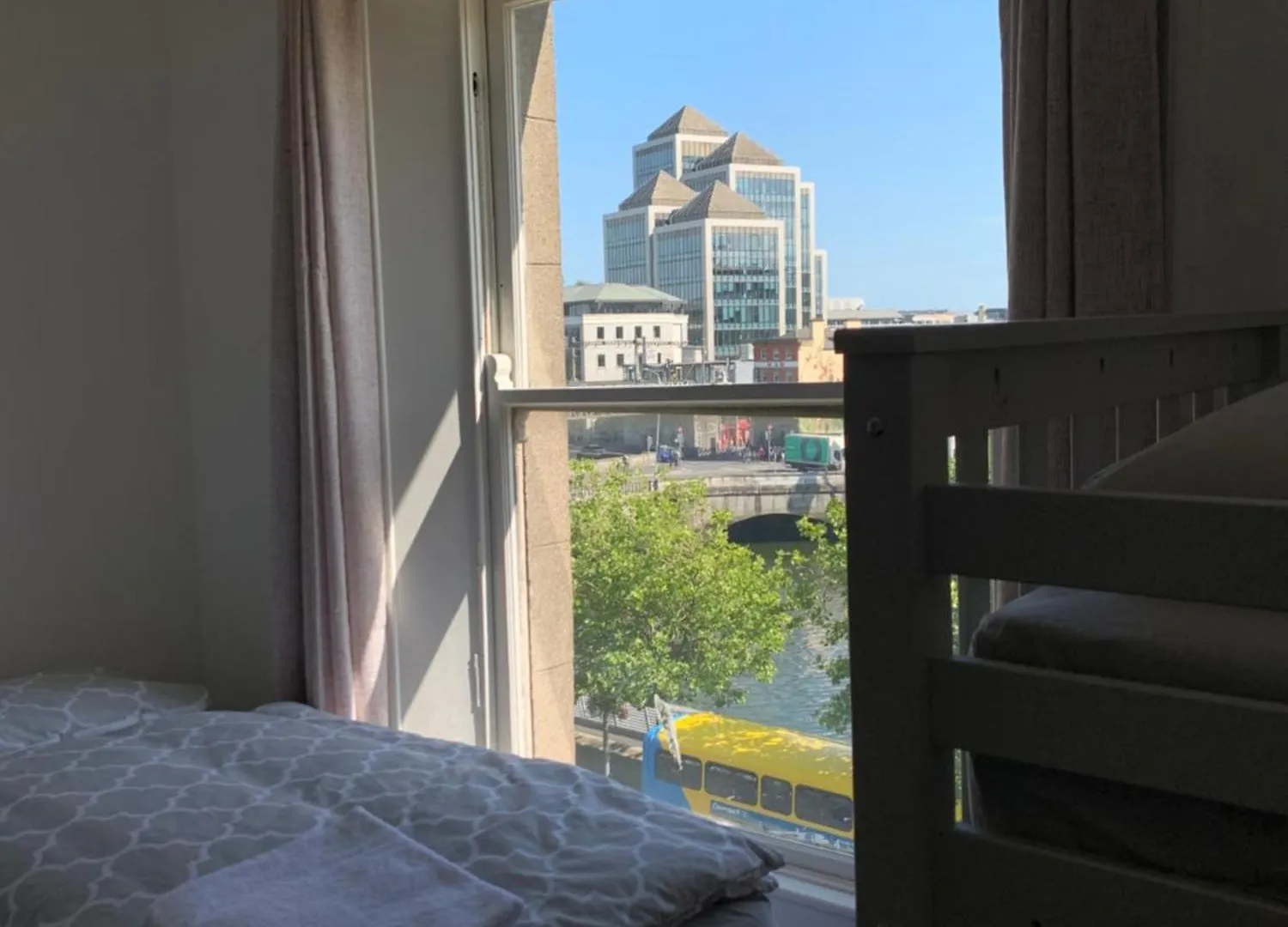 The Liffey Guesthouse Private Rooms Dublin Pensionat