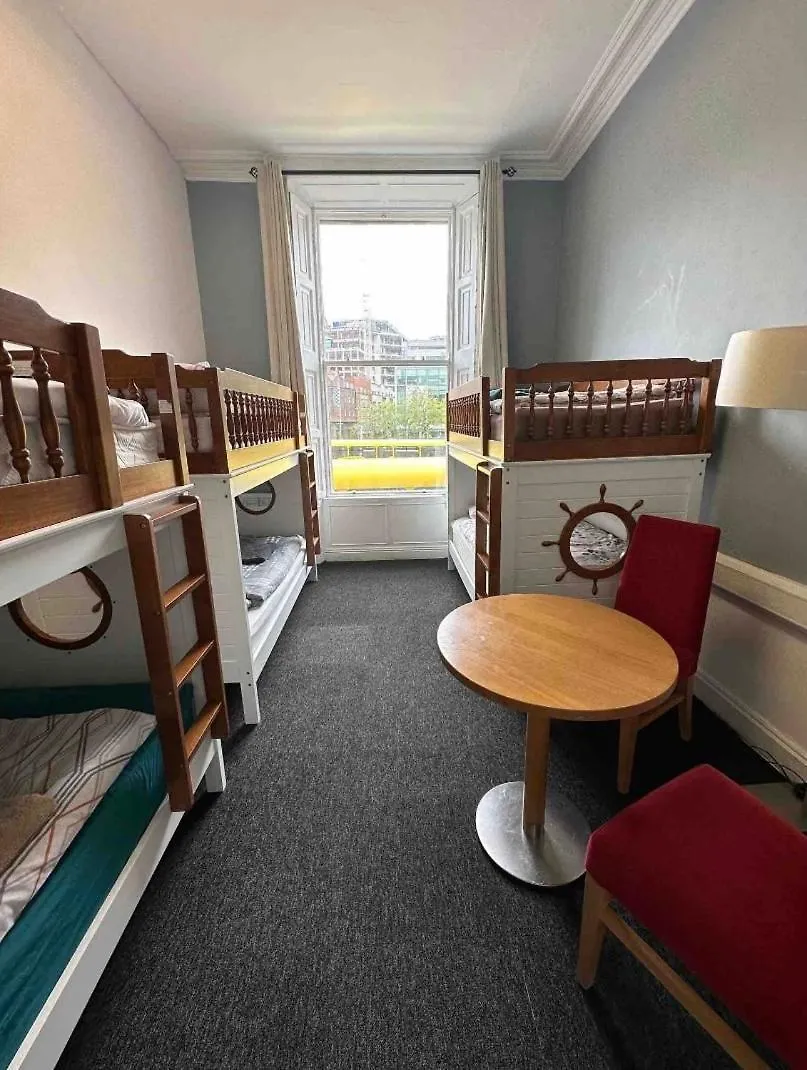 Guest house The Liffey Guesthouse Private Rooms Dublin Ireland